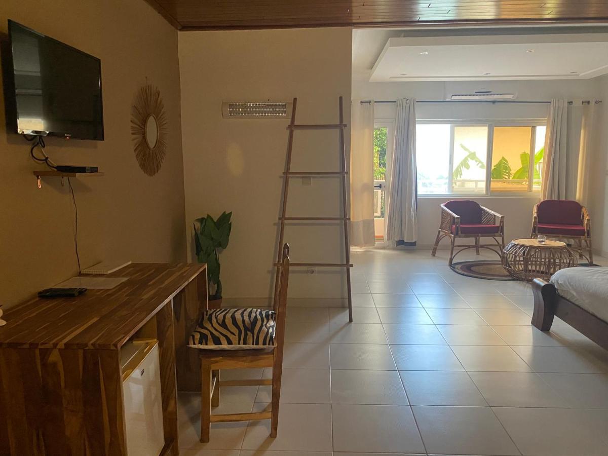 L'Oasis Guesthouse Cotonou Eksteriør billede