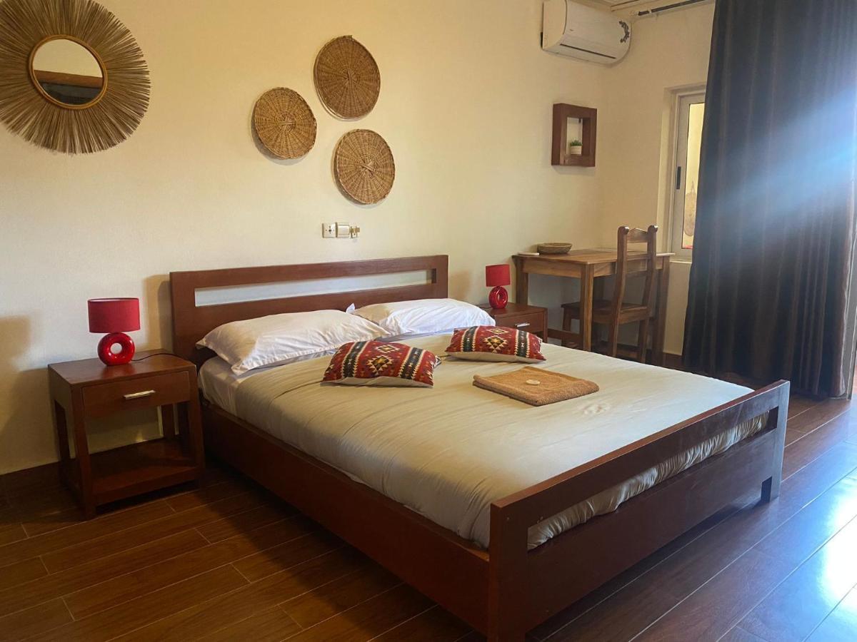 L'Oasis Guesthouse Cotonou Eksteriør billede