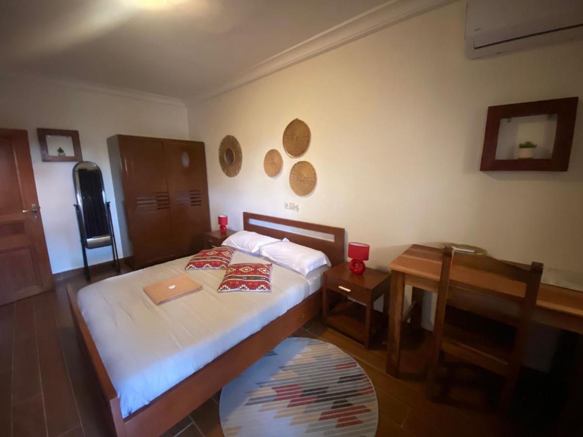 L'Oasis Guesthouse Cotonou Eksteriør billede
