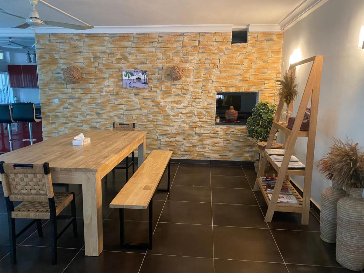 L'Oasis Guesthouse Cotonou Eksteriør billede