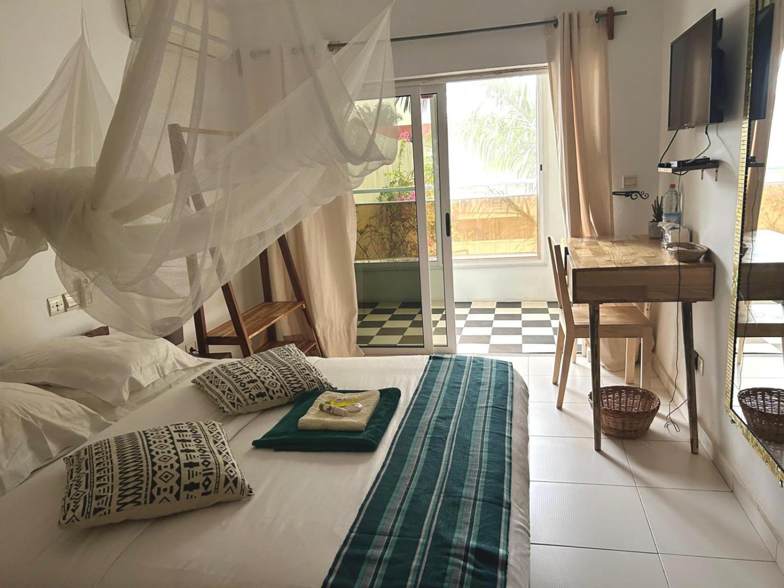 L'Oasis Guesthouse Cotonou Eksteriør billede